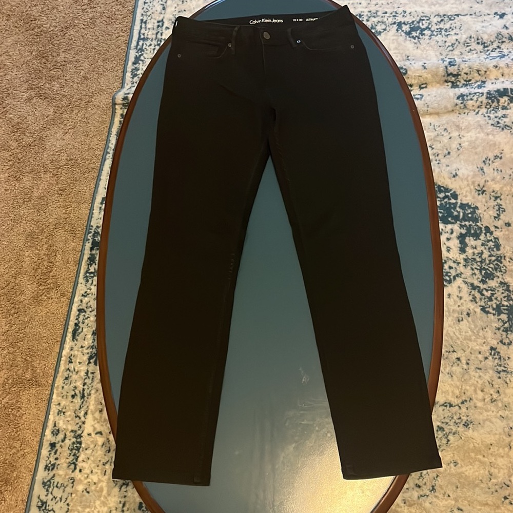 Black Calvin Klein jeans